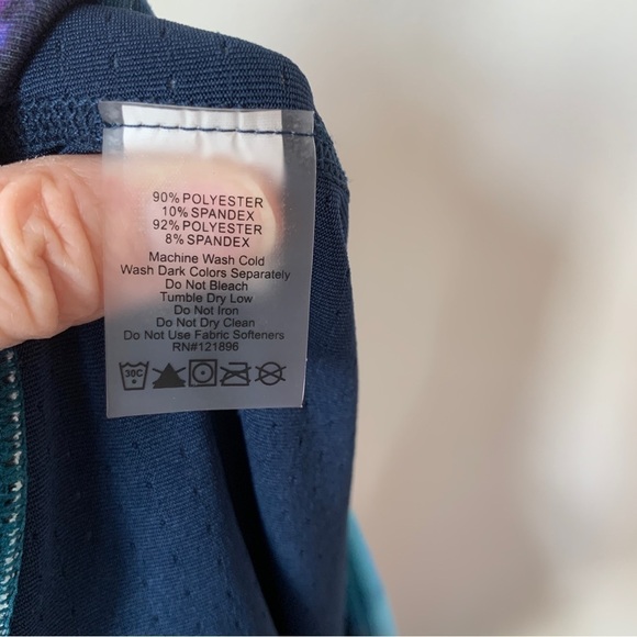 Title Nine Water Color Skort Size XS - Picture 7 of 7